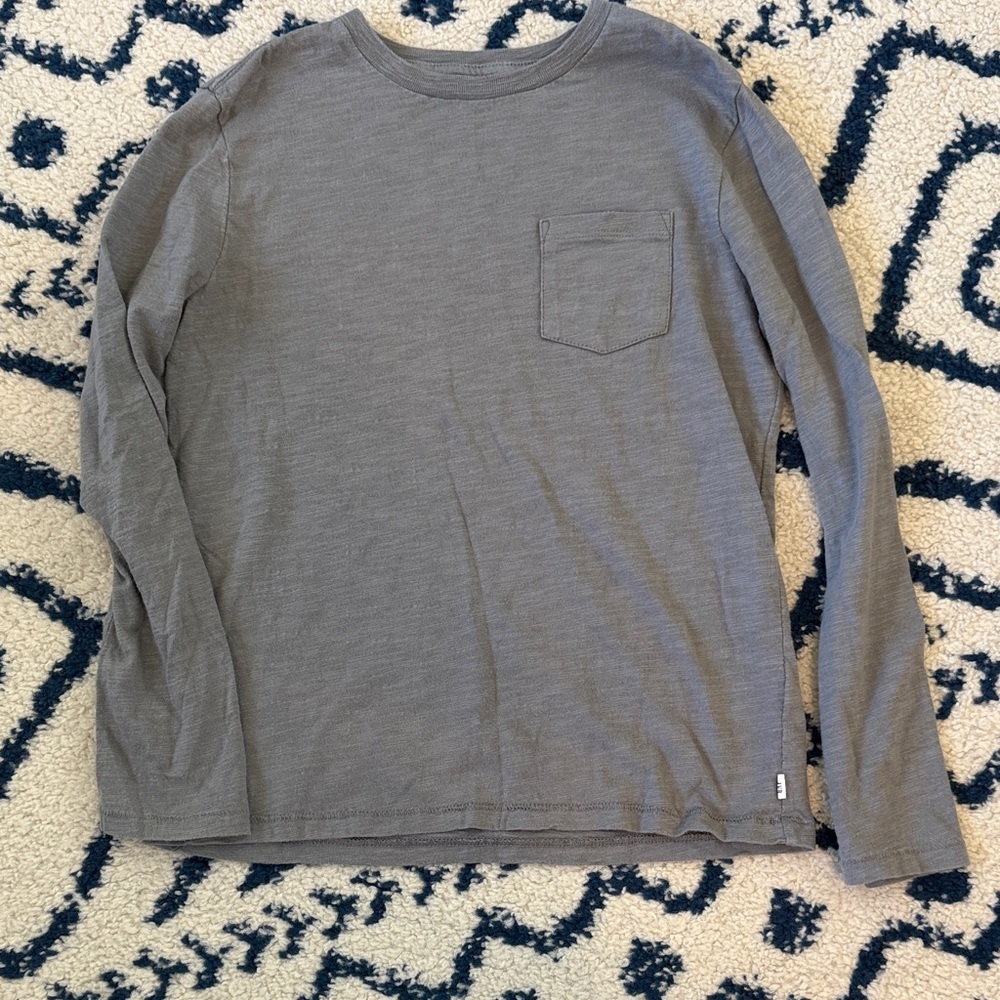 GAP Gray Long Sleeve Kids Tee